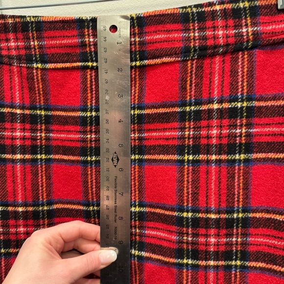 NWT- J.Crew Red Plaid Wool Festive Holiday Mini Skirt Size 4 Women’s - Picture 7 of 10